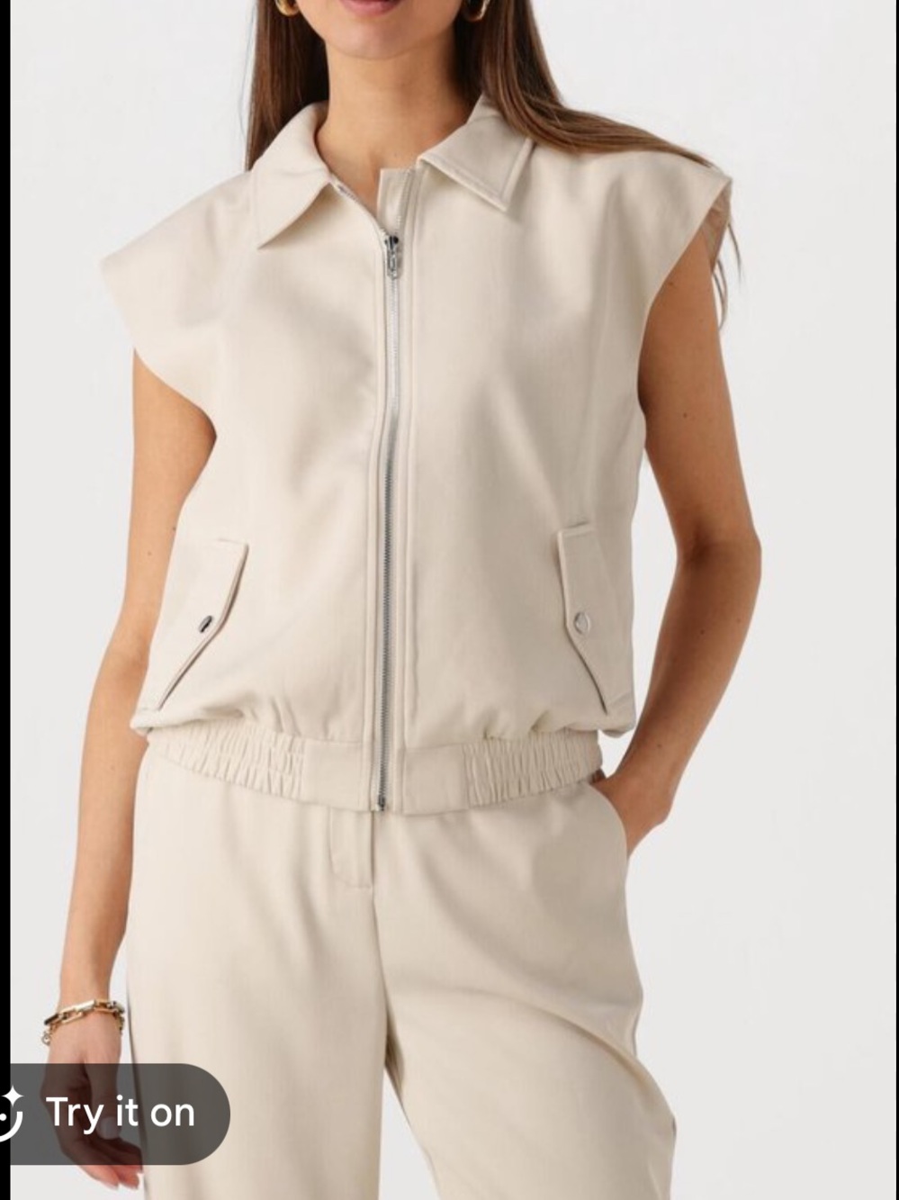 Sleeveless Zip-Front Fully Lined Jacket Vest in Cream S